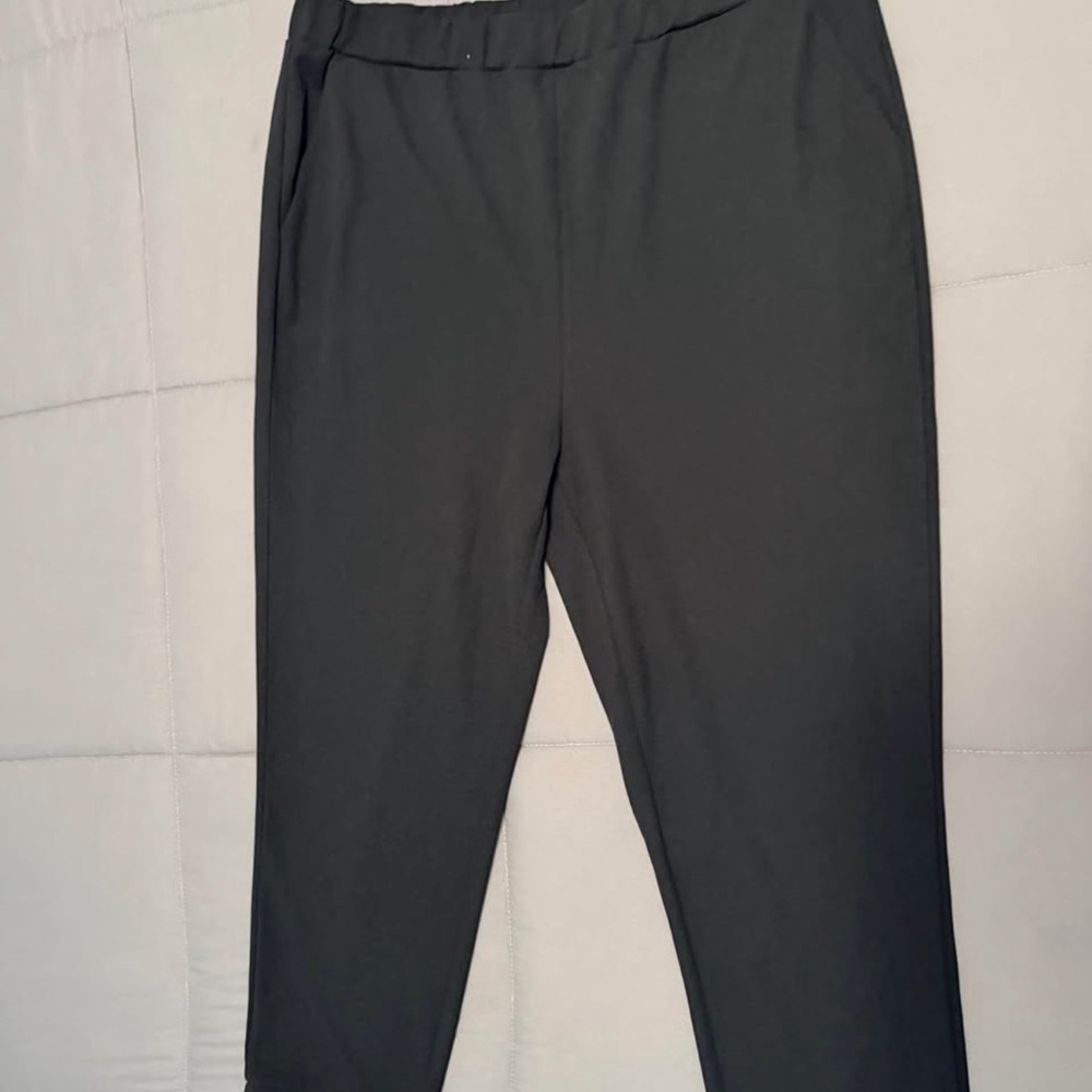 Black Pull-On Dress Pants